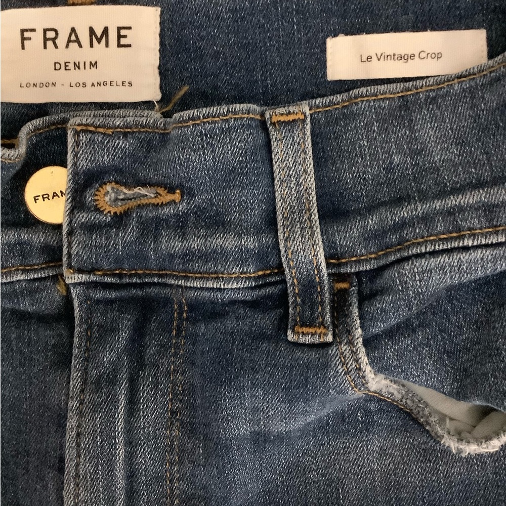Frame flared fringed‎ blue jeans with front side stripe. Mid rise size 25 - Picture 12 of 16